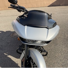 Carbon 9” Road Glide windshield